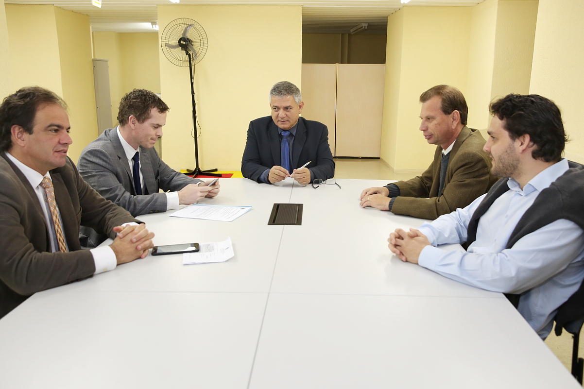 Comissões aprovam alertas em ruas propensas a alagamento