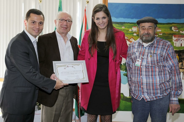 Comunidade judaica recebe votos de congratulações 