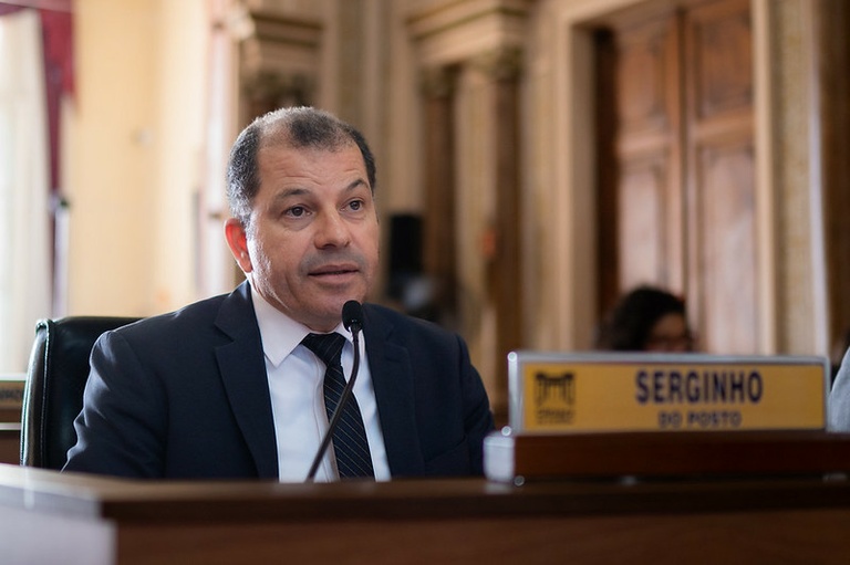 Concurso público em Curitiba: regras unificadas serão votadas na terça