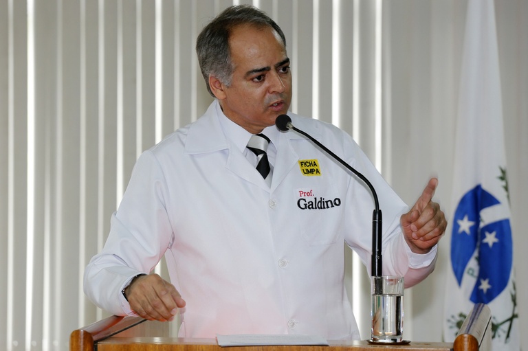 Condenações do mensalão geram debate na Câmara 