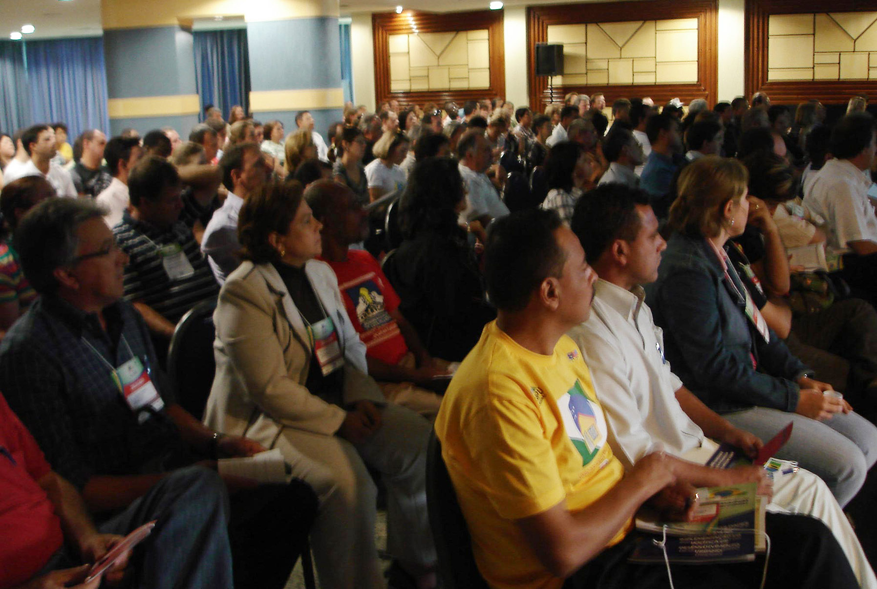 Conferência estadual dá prioridade à gestão democrática 