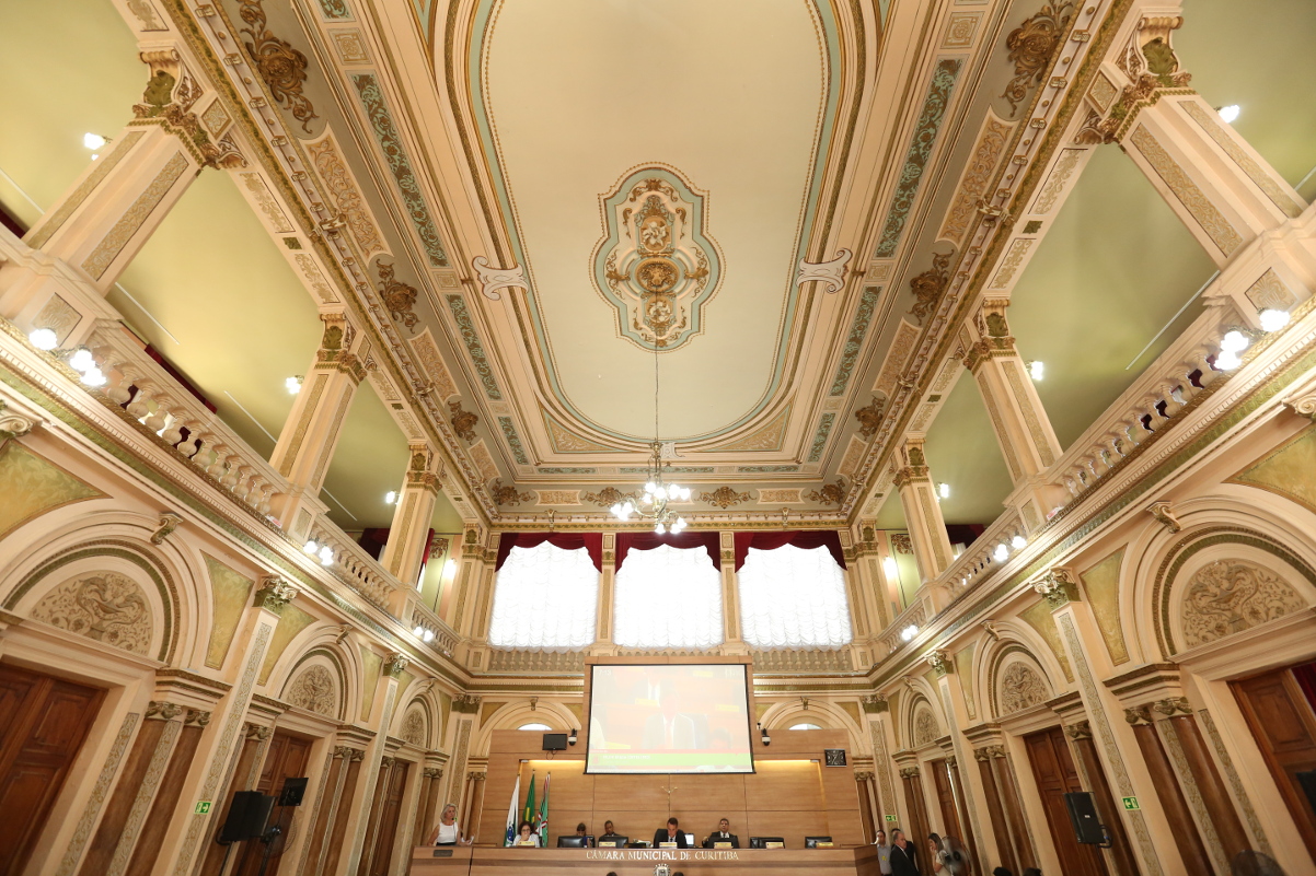 Confirmadas duas cidadanias honorárias e uma denominação