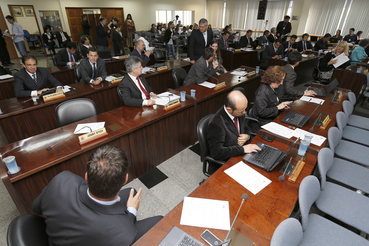 Confirmadas novas regras para antenas de telefonia móvel 