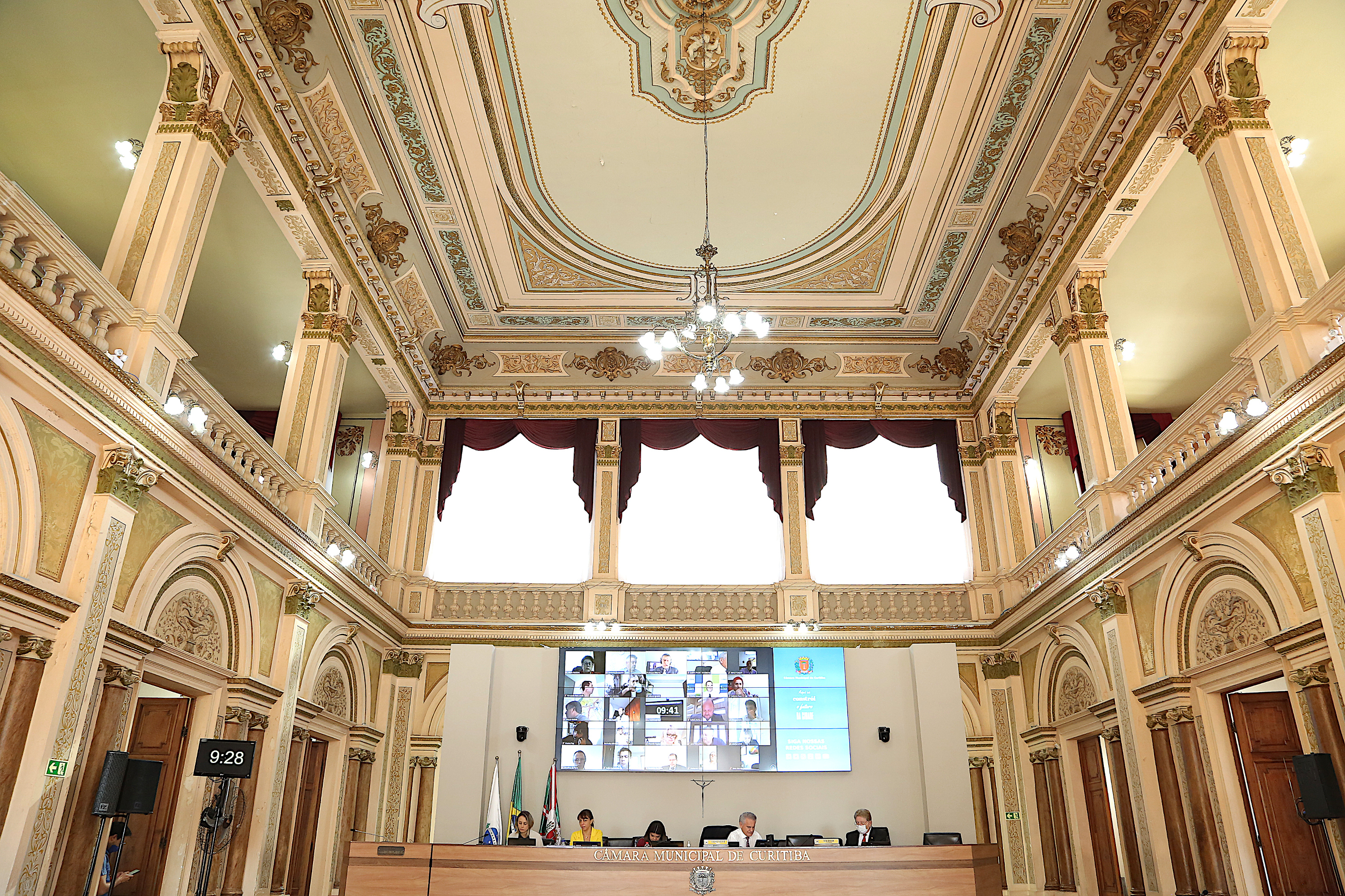 Confirmados crédito ao ICS e sanção por negligência a animais