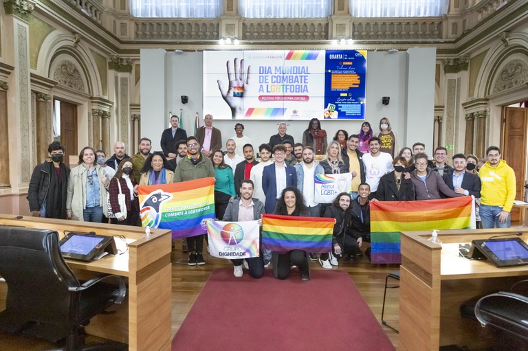 Conselho e Casa de Acolhimento são pedidos LGBTQIA+ para Curitiba
