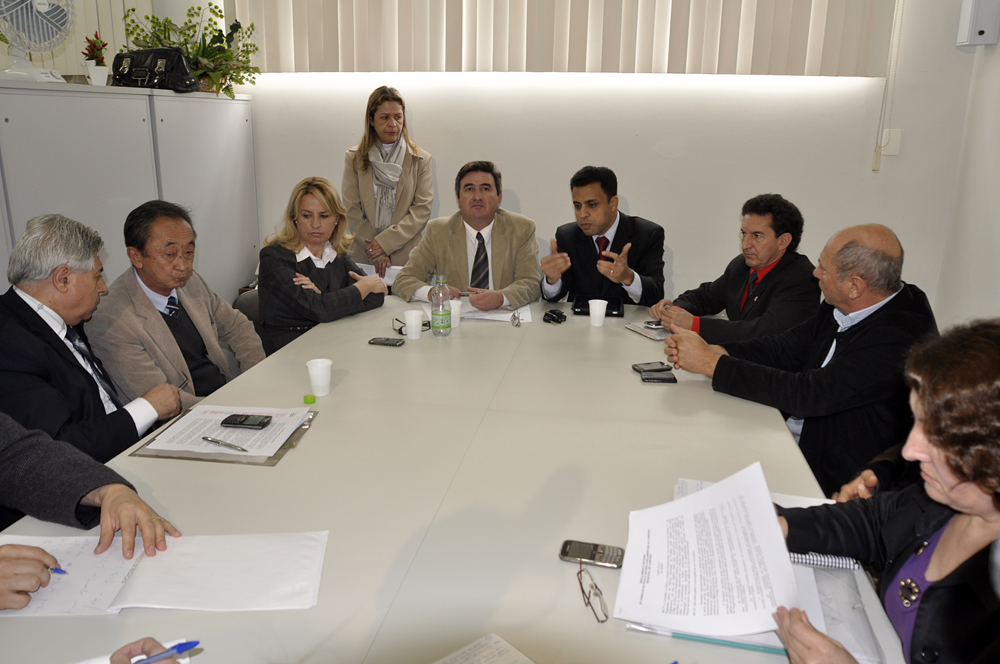 Conselho nomeia relatores para representação 