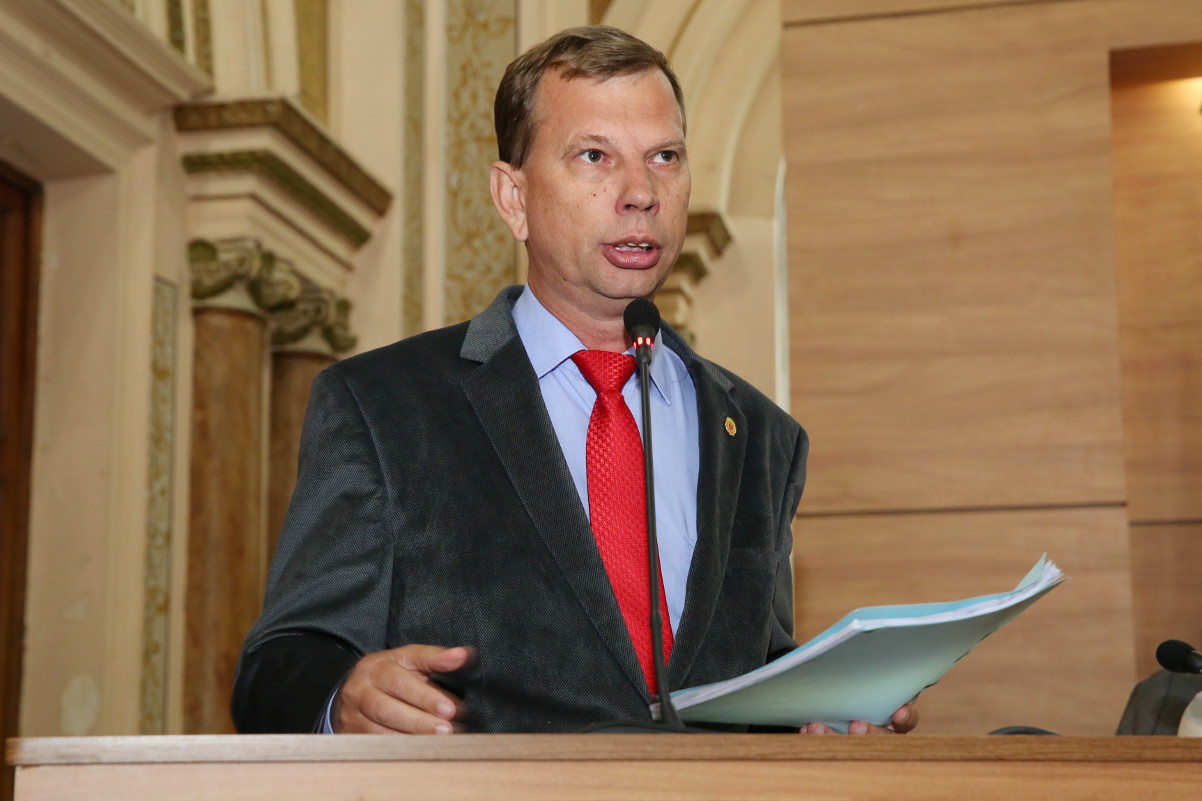 Contas de 2007 são aprovadas com discussão em plenário