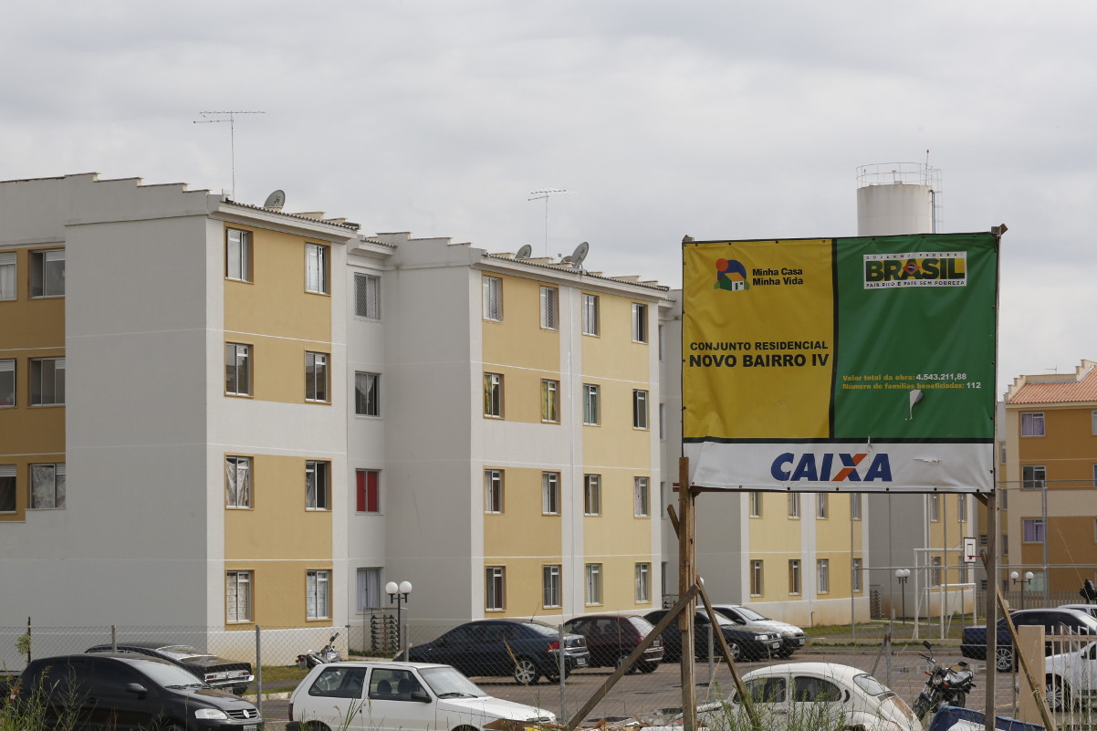 Contestada resposta a pedido de informações sobre moradia popular 