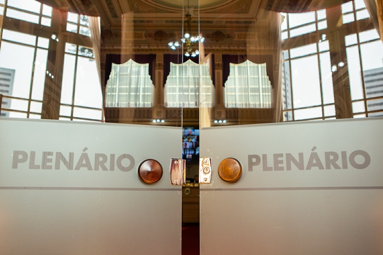 Conteúdo das aulas de ensino religioso é debatido na CMC