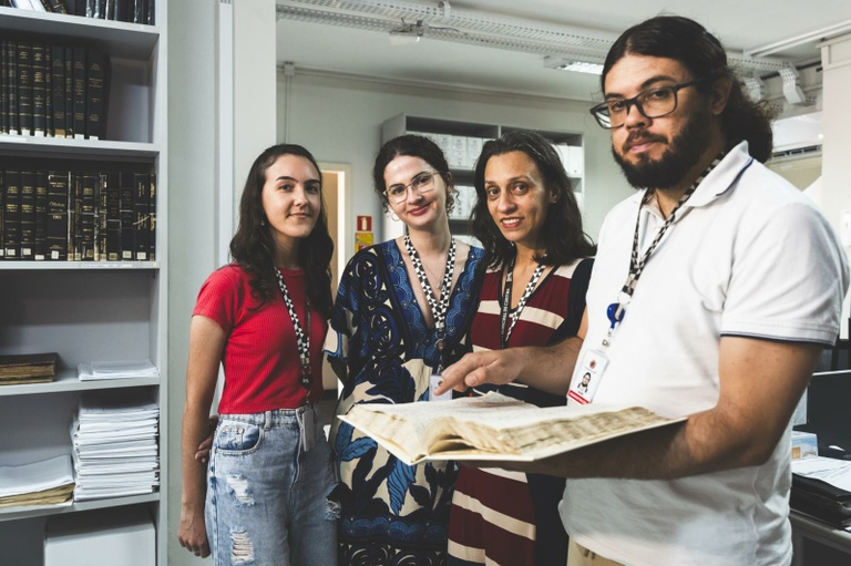 Convênio entre Câmara e PUCPR resgata história de Curitiba