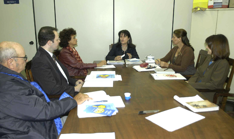 Conversando com Vizinhos agrada comissões da OAB 