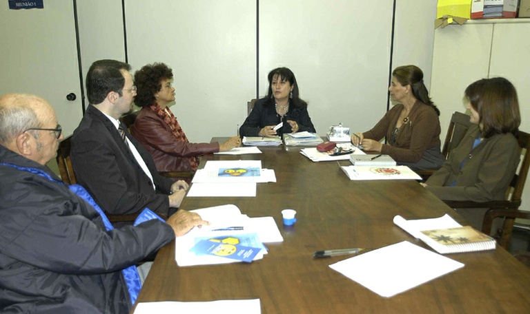 Conversando com Vizinhos agrada comissões da OAB 