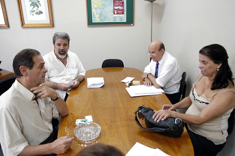 Conversando com Vizinhos chega à Associação Comercial 