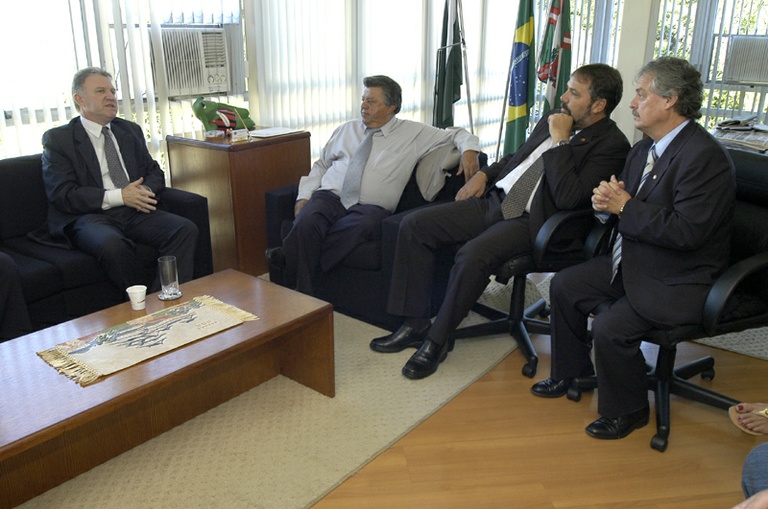 Coordenador da  ONU fala na Câmara de Curitiba 