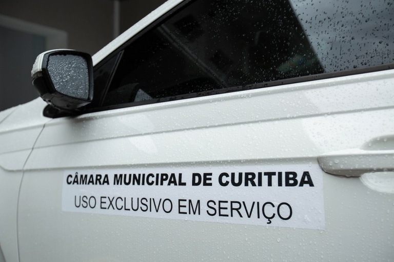 Corregedoria abre sindicância sobre utilização de carro oficial da CMC