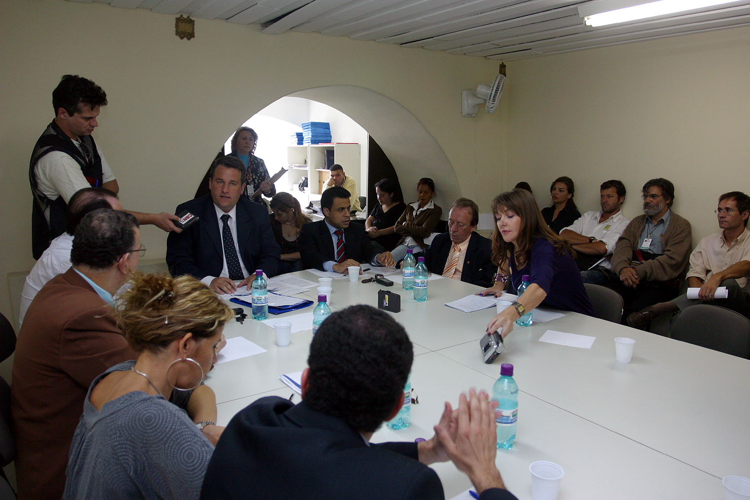 CPI decide convocar Doático judicialmente 