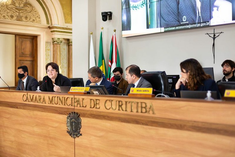 Crédito ao transporte coletivo repercute na audiência de Finanças