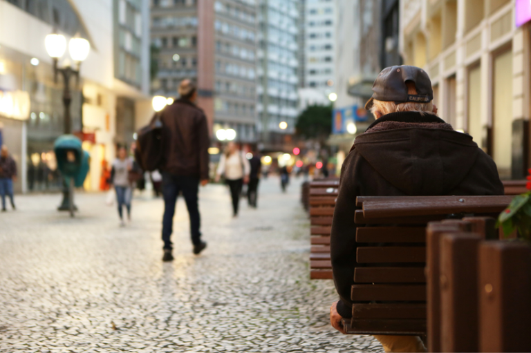 Criação da Patrulha da Pessoa Idosa começa a tramitar na Câmara de Curitiba