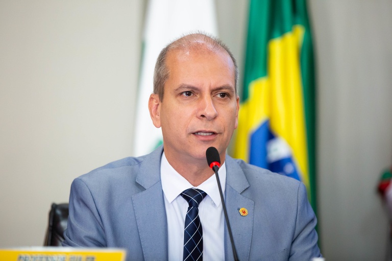 Criação de curso de Fonoaudiologia na UFPR tem apoio da Câmara de Curitiba