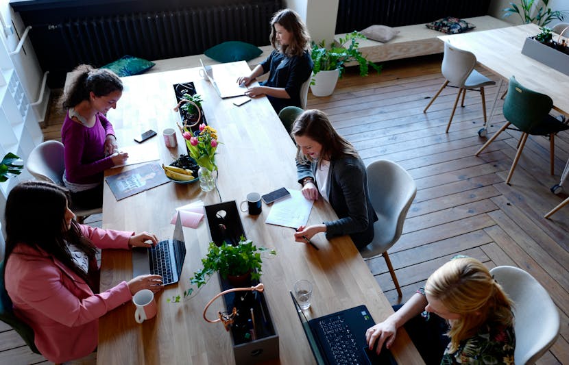 Curitiba avalia regras para coworkings e centros de negócios digitais