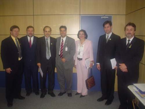 Curitiba e Anatel firmarão convênio sobre antenas 