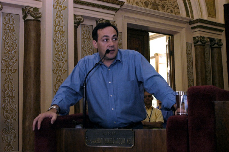 Curitiba é bem representada, diz Stephanes Júnior 