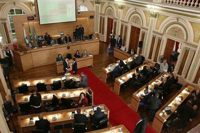 Curitiba homenageará o arquiteto autodidata Eduardo Posfaldo