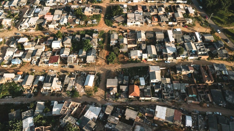 Contra "contratos de gaveta", projeto simplifica regularizações