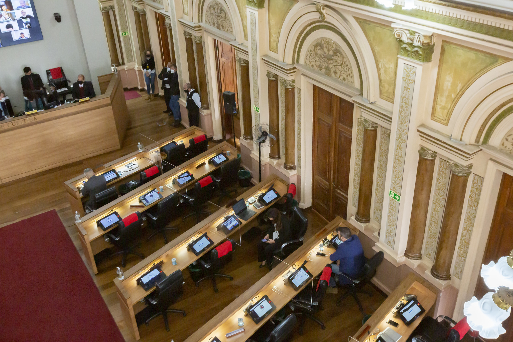 Curitiba tem o Legislativo mais econômico das grandes cidades do Brasil