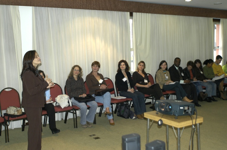 Curso propõe mudar modelo burocrático no serviço público 