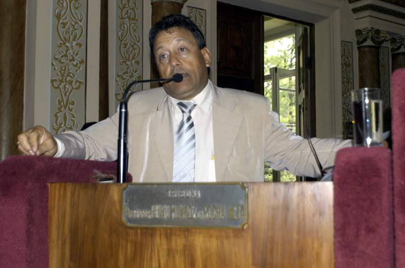 Custódio retorna à Câmara de Curitiba 