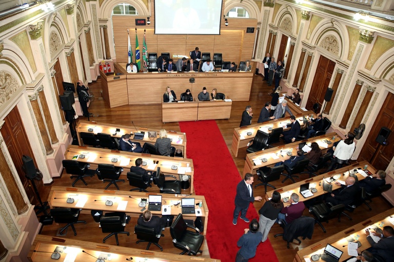 Debate sobre devolução de R$ 53,9 mi à Prefeitura prossegue nesta quarta