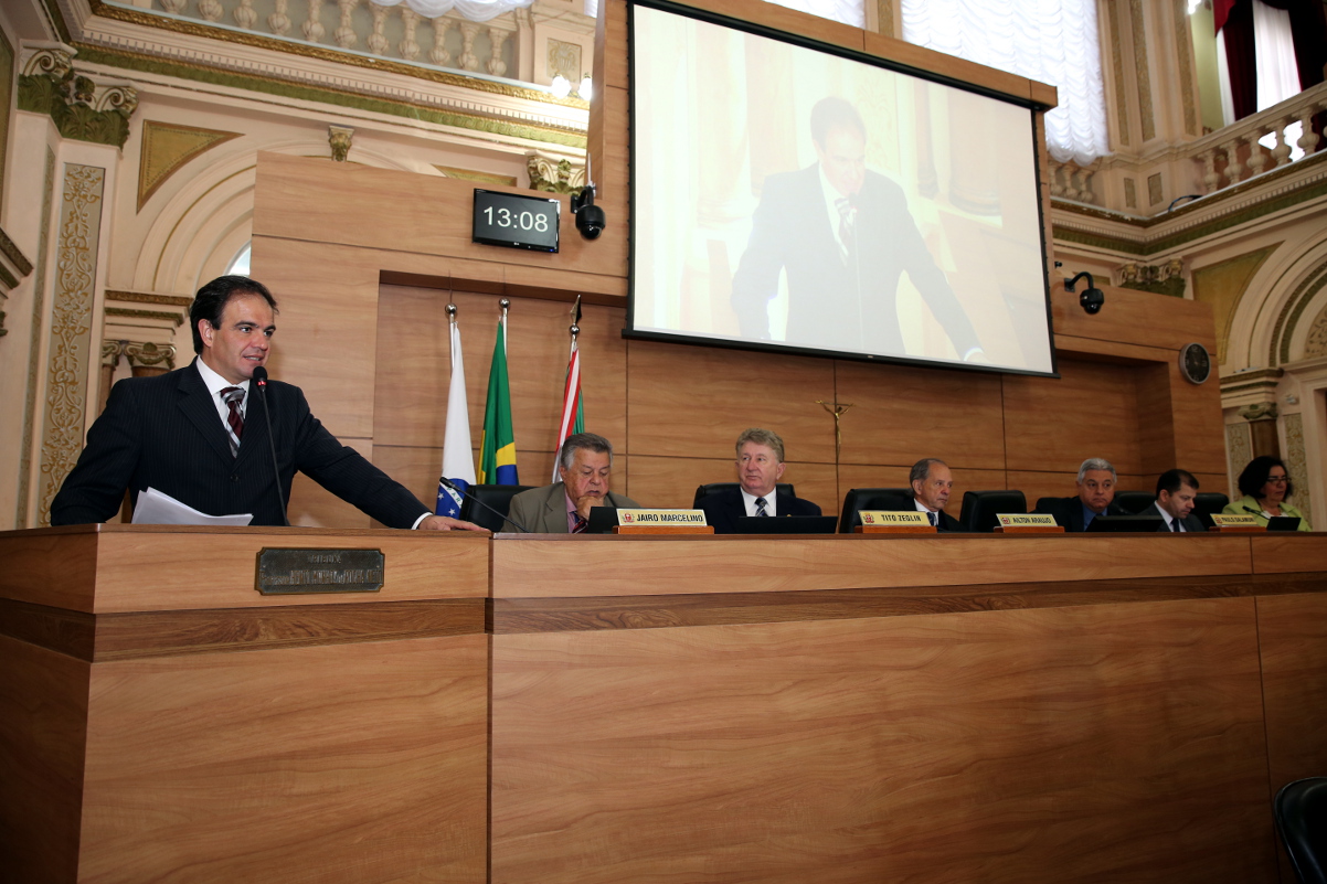 Debatida reinserção de cobradores no mercado de trabalho