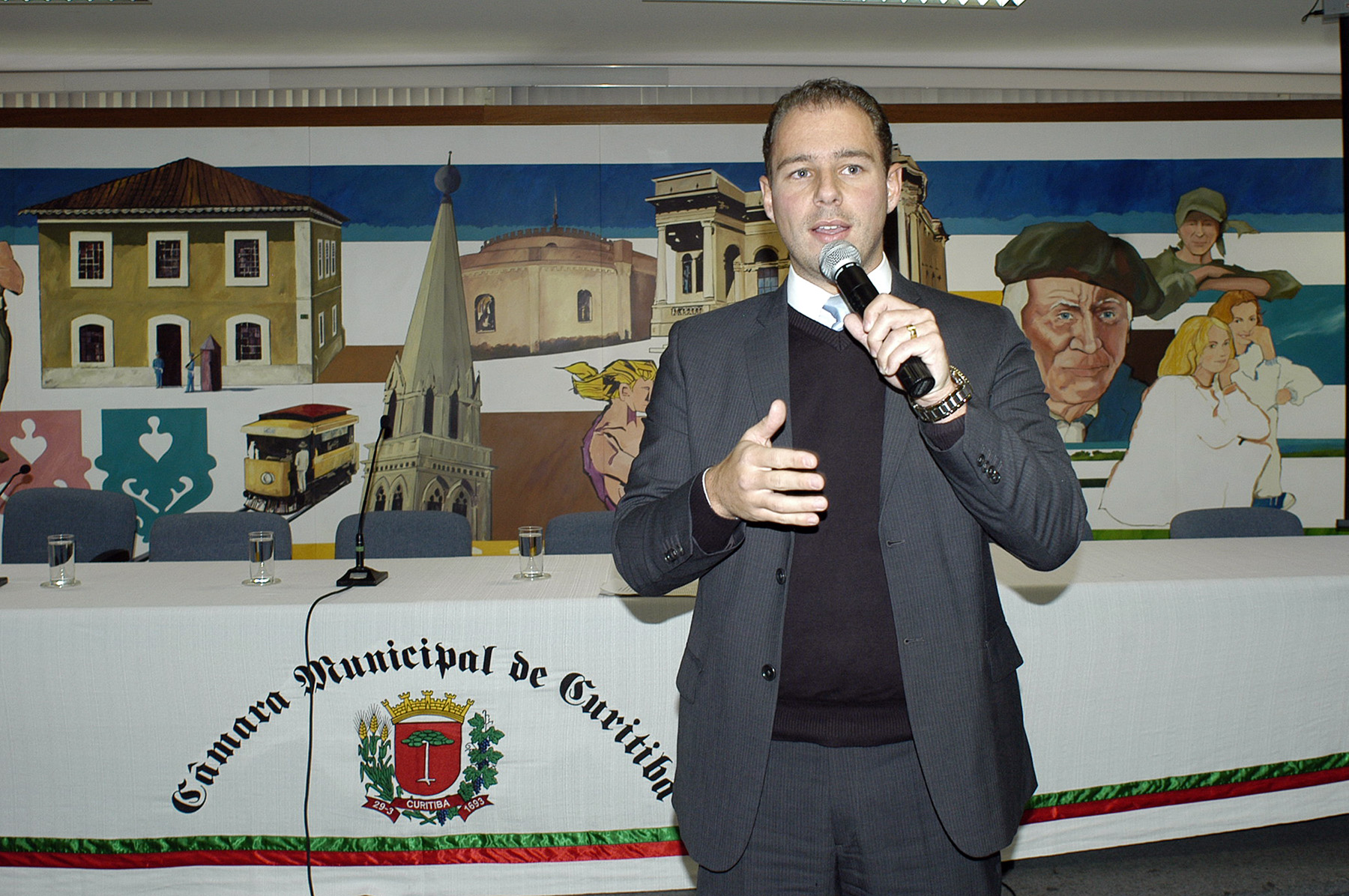 Debatidos mecanismos para a gestão pública 