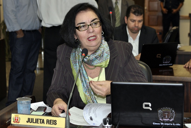 Decreto sobre o comércio ambulante pode ser alterado 