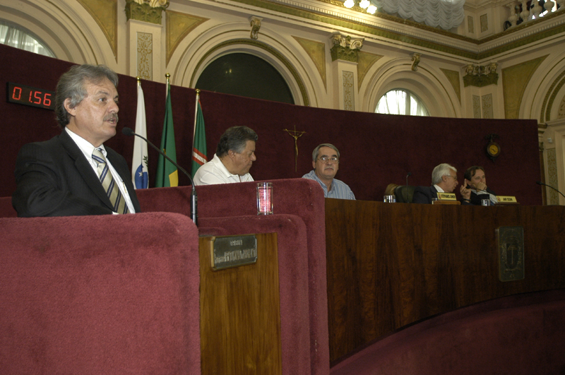 Defensor de taxistas será eternizado pela Câmara 