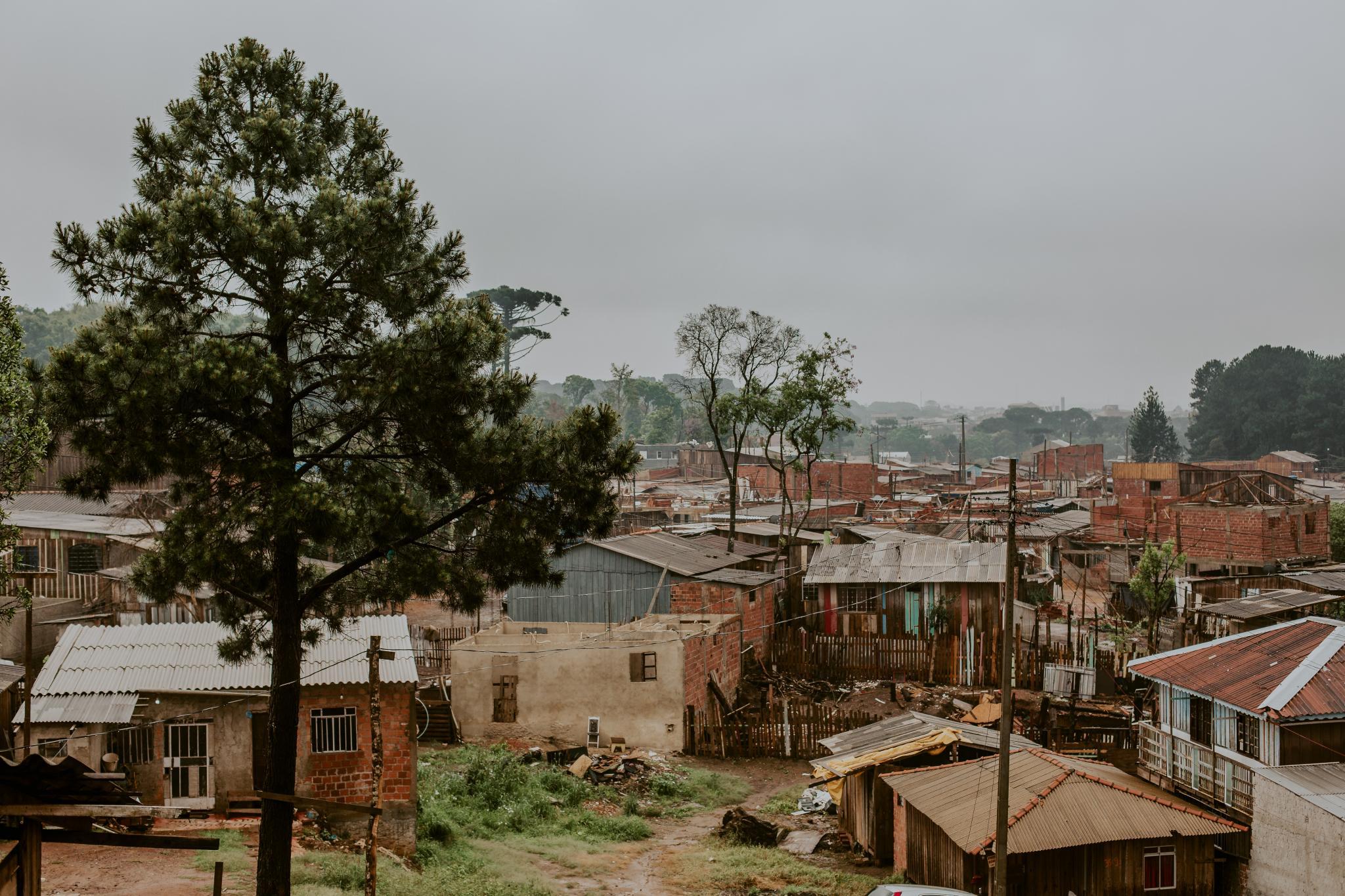 Déficit habitacional em Curitiba é tema de audiência pública