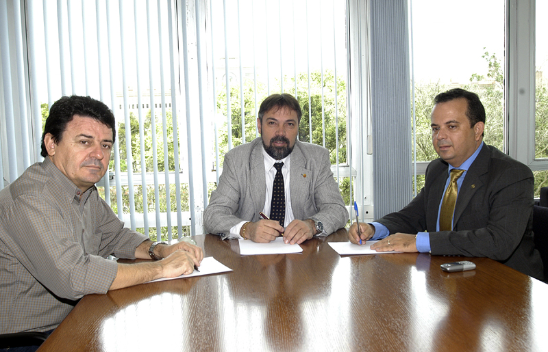 Derosso recebe vereadores de Natal 