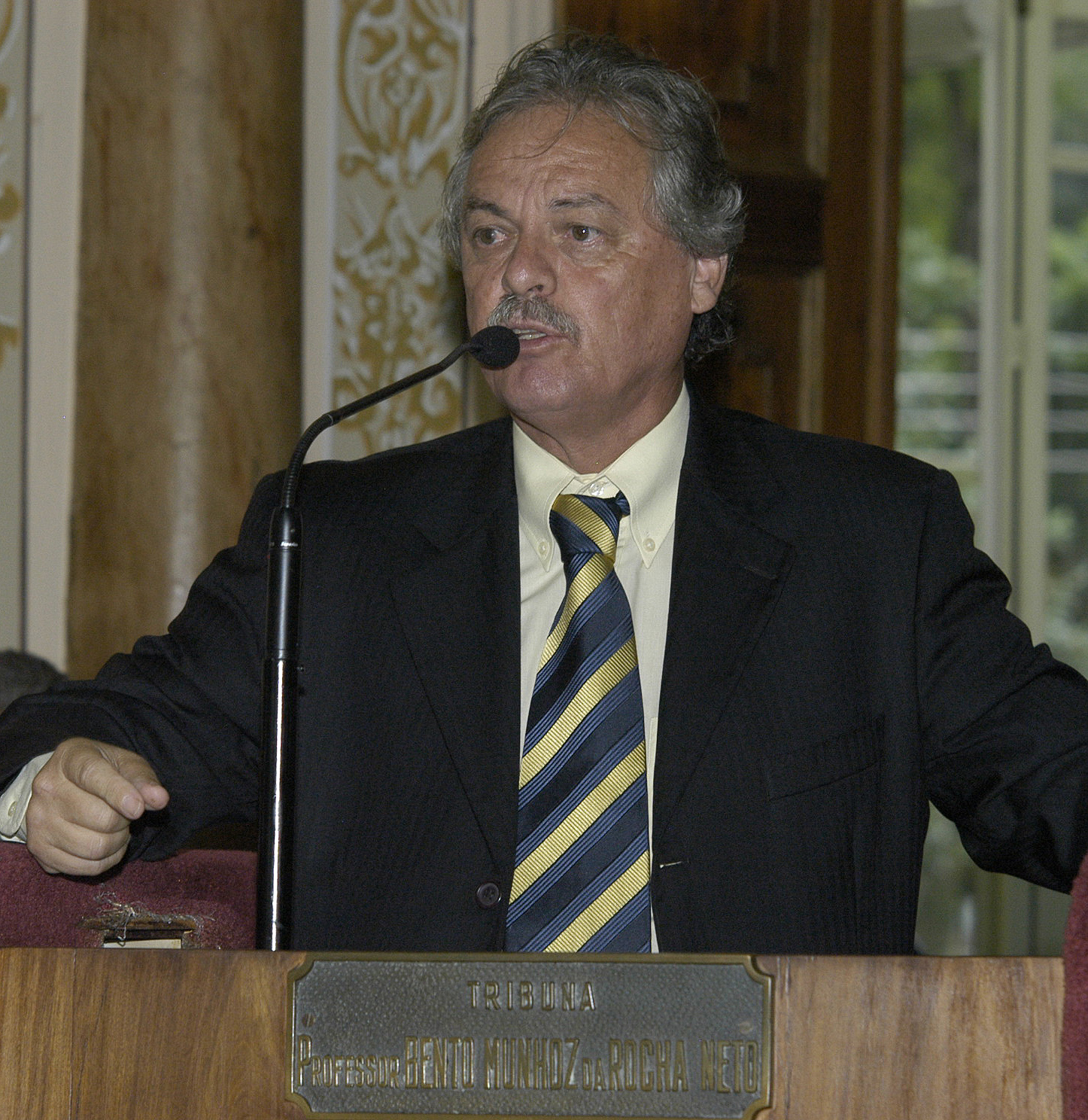 Derrubada tentativa de criação de CPI  