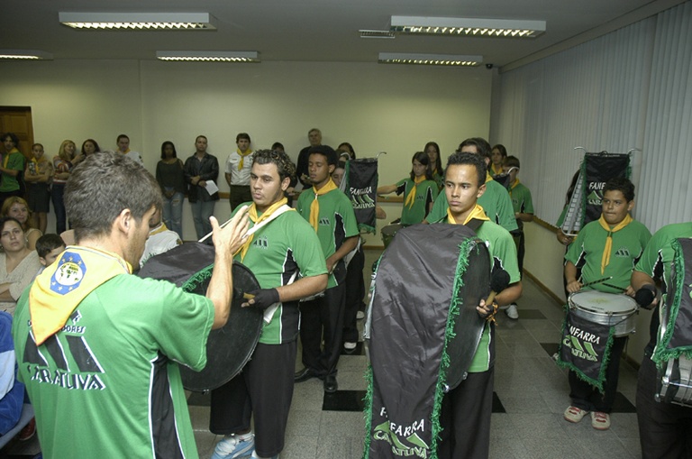 Desbravadores adventistas são homenageados pelo Legislativo 