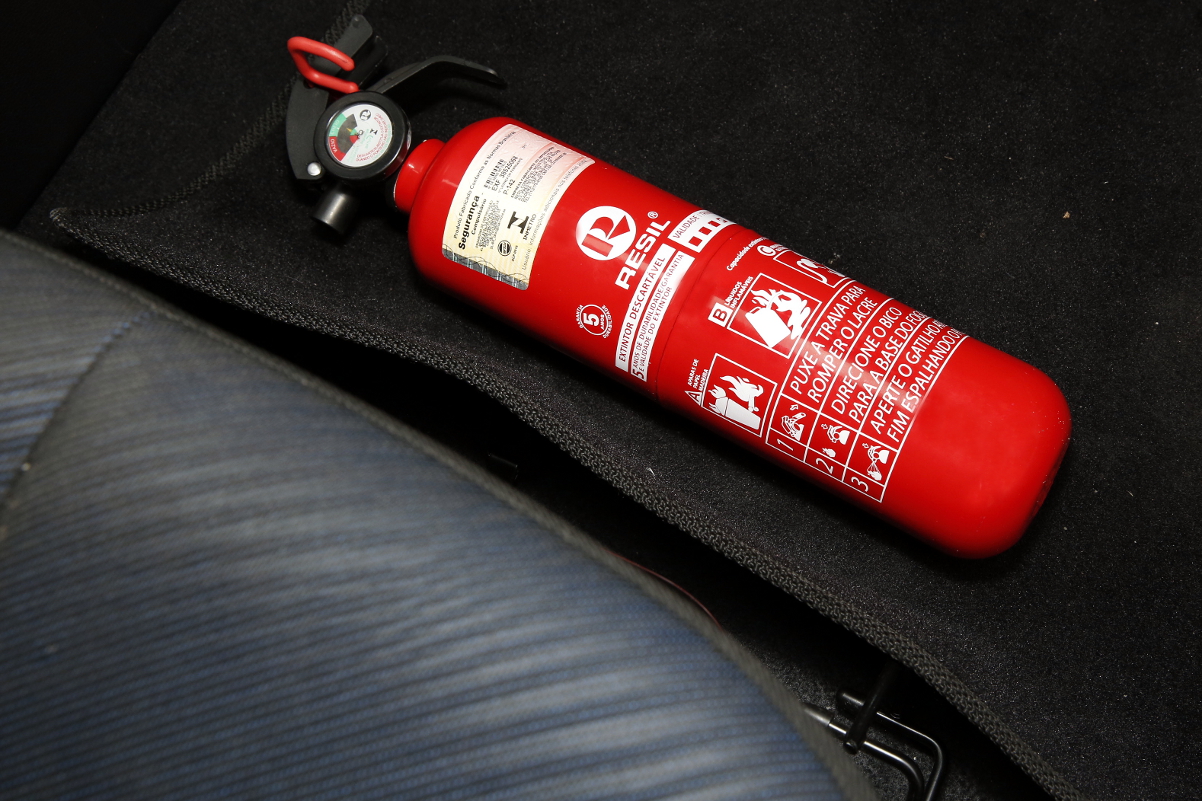 Descarte apropriado de extintores de incêndio está em vigor