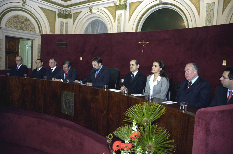 Desembargador recebe homenagem na Câmara 