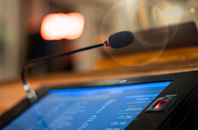 Dia 21, Câmara sedia 1º Encontro dos Parlamentos da RMC