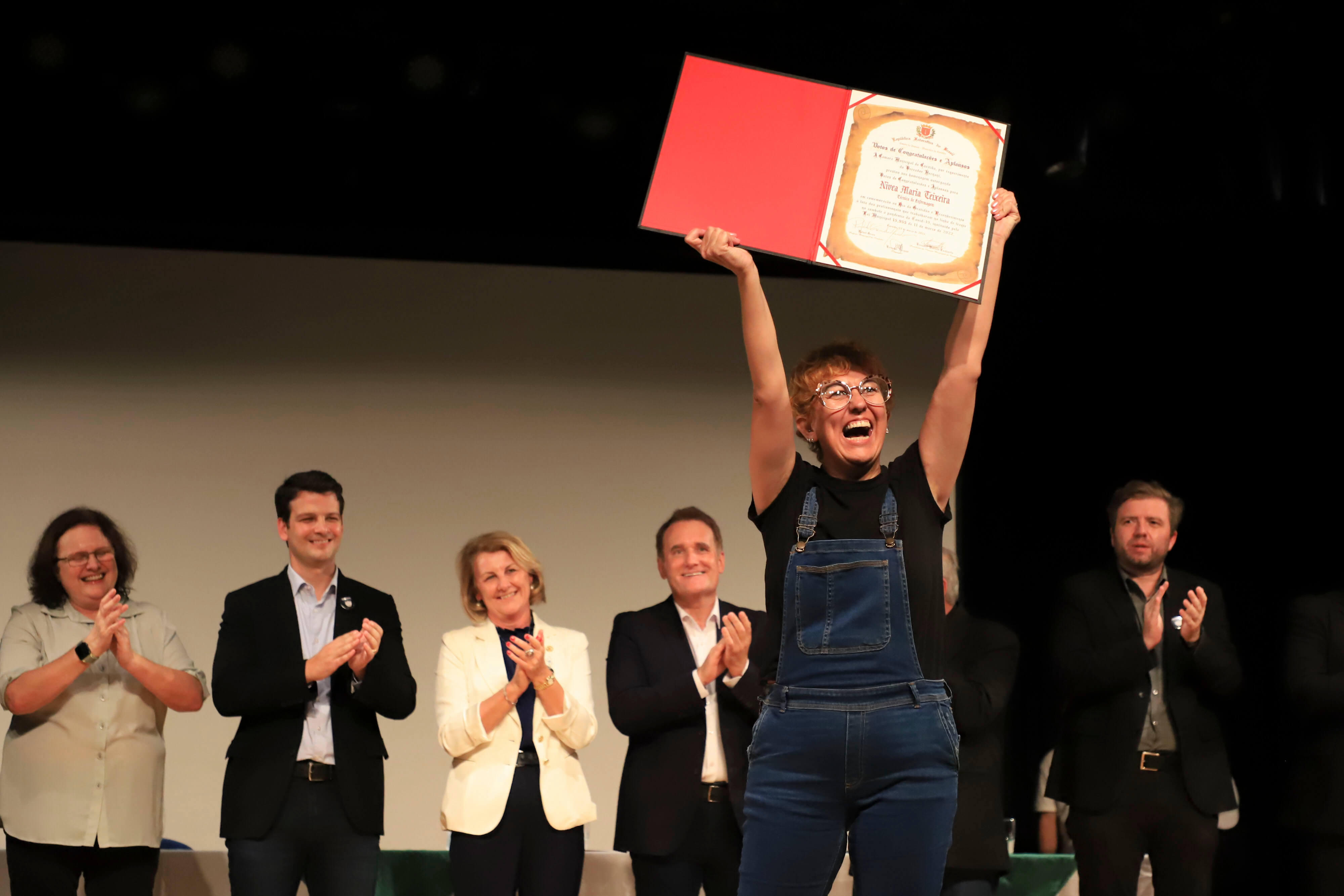 Dia da Gratidão: homenageados profissionais que atuaram na pandemia