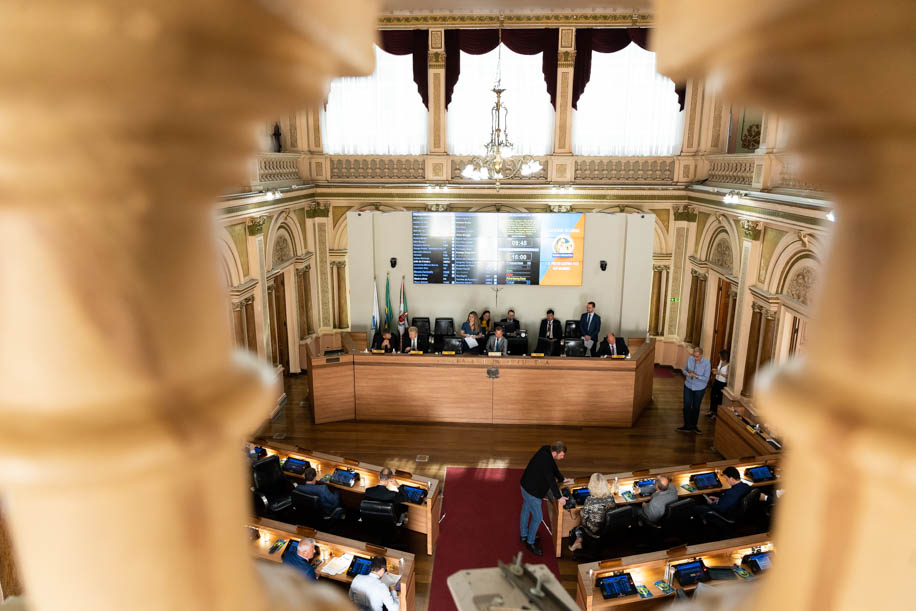 Dia do Rei Pelé e mais dois projetos são confirmados em 2º turno