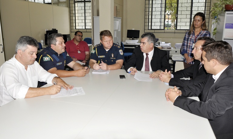 Direitos Humanos debate segurança na Praça Eufrásio Correia