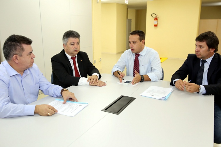 Direitos Humanos uniu esforços pelo fim de feiras itinerantes