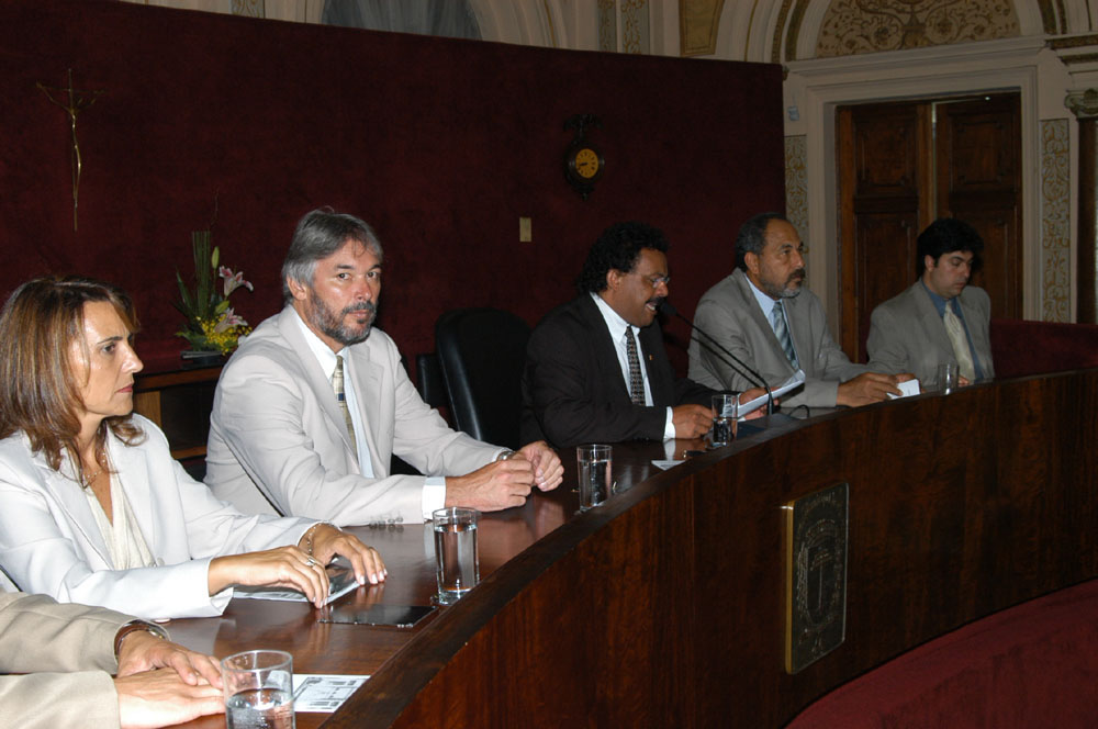 Diretor da Celepar recebe homenagem 