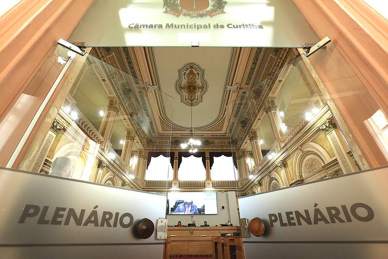 Dos 38 vereadores da CMC, 4 não serão candidatos nestas eleições municipais