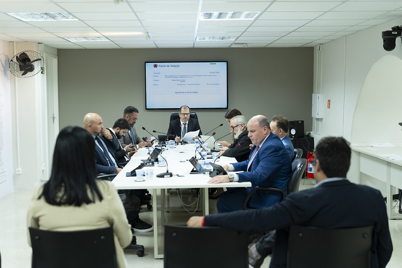 Economia acata 5 propostas, incluindo o cadastro unificado de população de rua